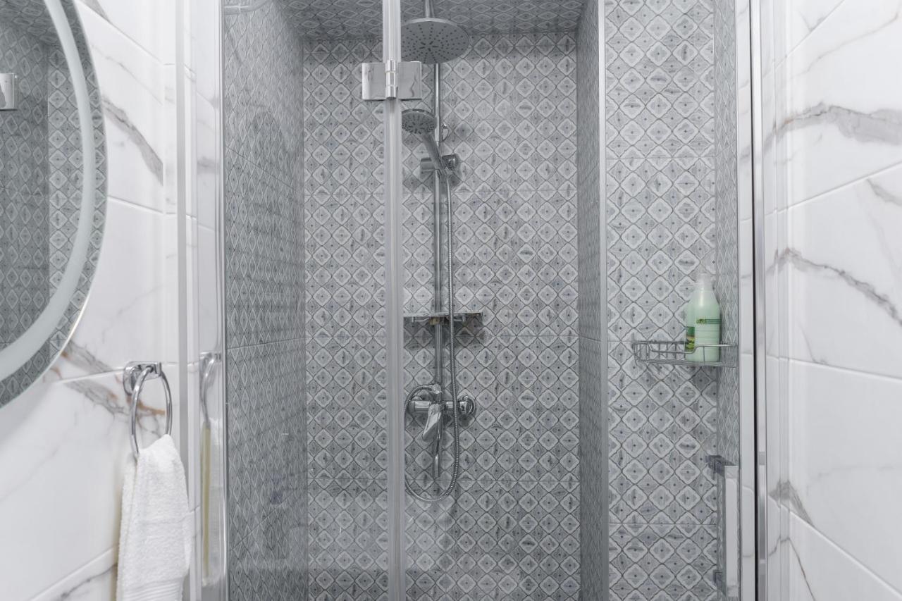 Charming Apartments In The Heart Of Lviv - Valova, Nasypna Str 外观 照片