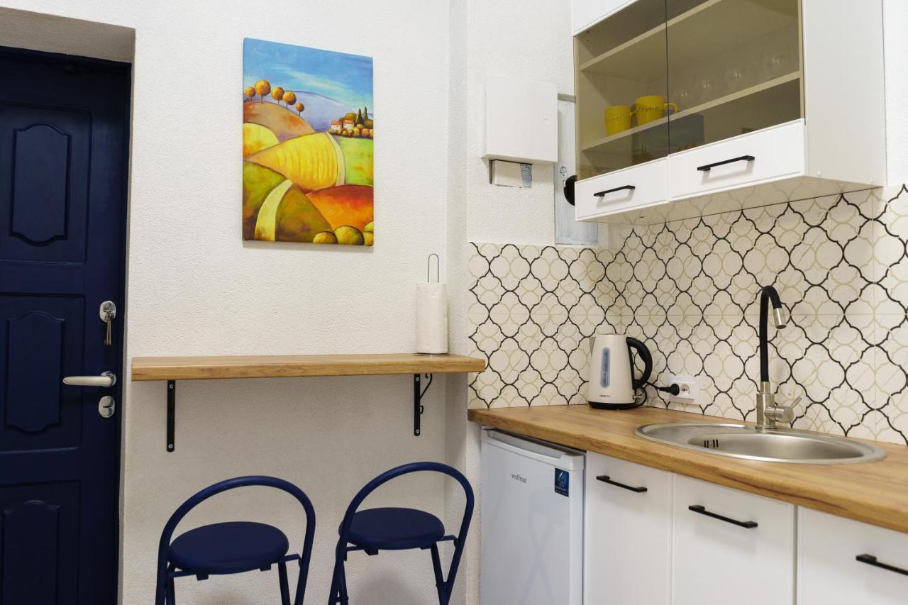 Charming Apartments In The Heart Of Lviv - Valova, Nasypna Str 外观 照片