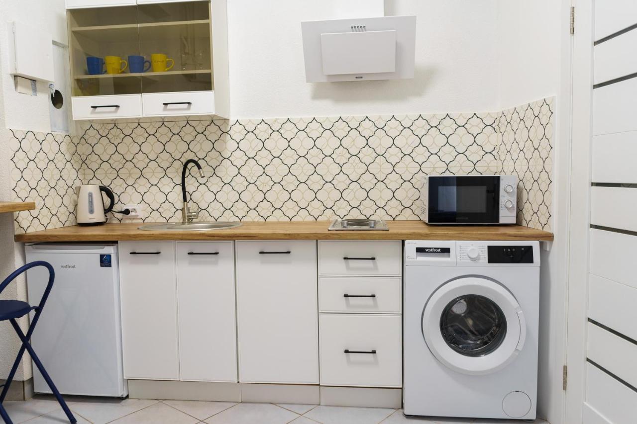 Charming Apartments In The Heart Of Lviv - Valova, Nasypna Str 外观 照片