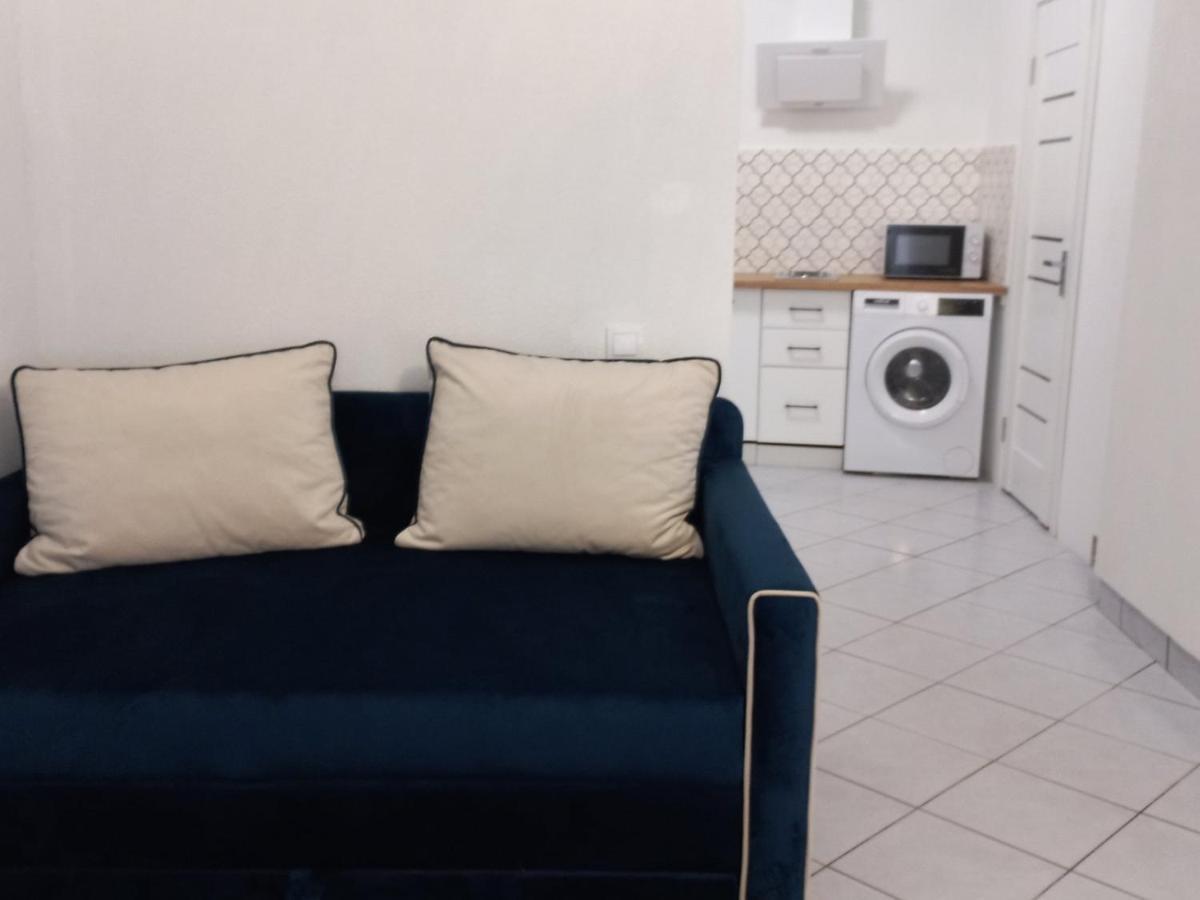 Charming Apartments In The Heart Of Lviv - Valova, Nasypna Str 外观 照片