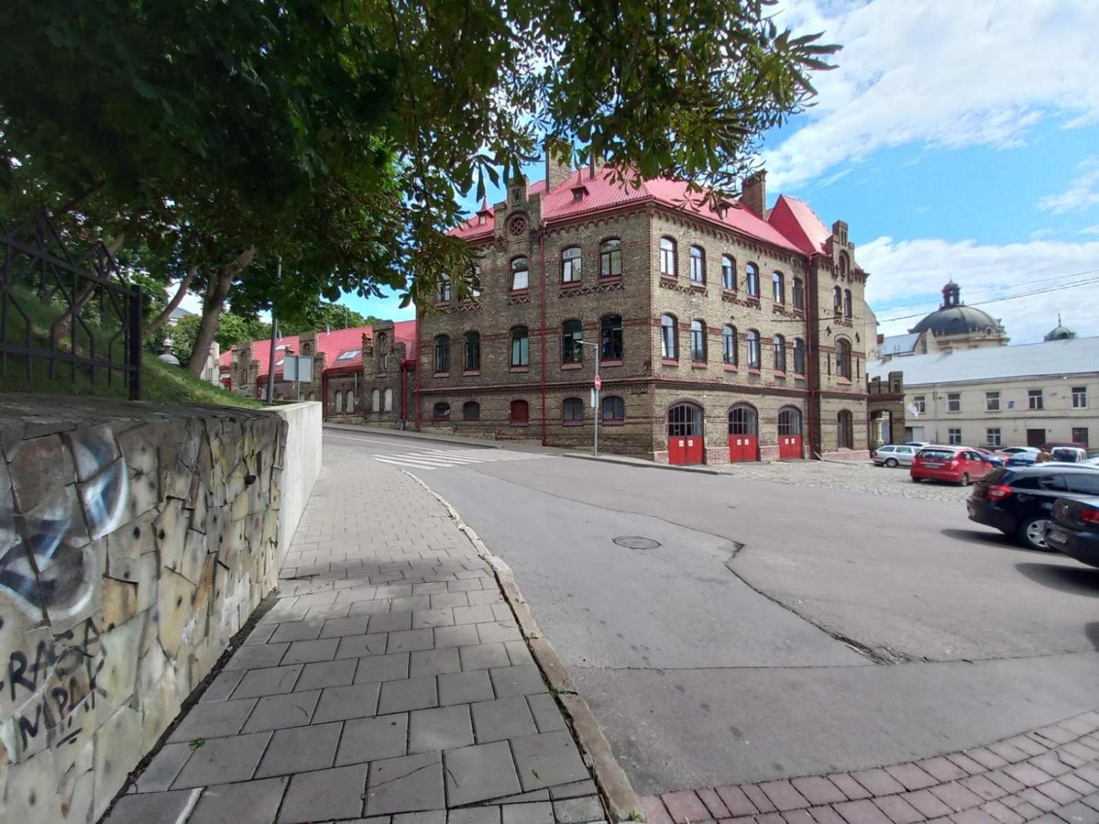 Charming Apartments In The Heart Of Lviv - Valova, Nasypna Str 外观 照片