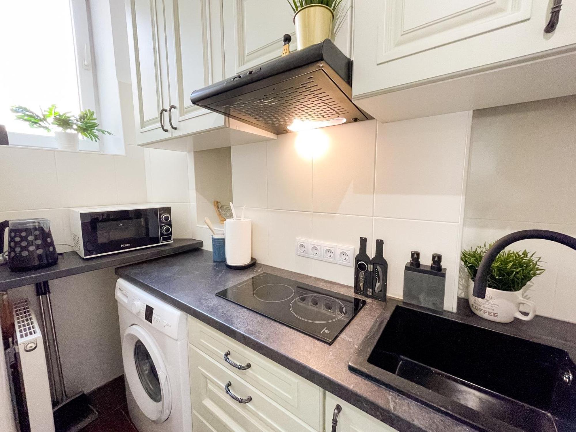 Charming Apartments In The Heart Of Lviv - Valova, Nasypna Str 外观 照片